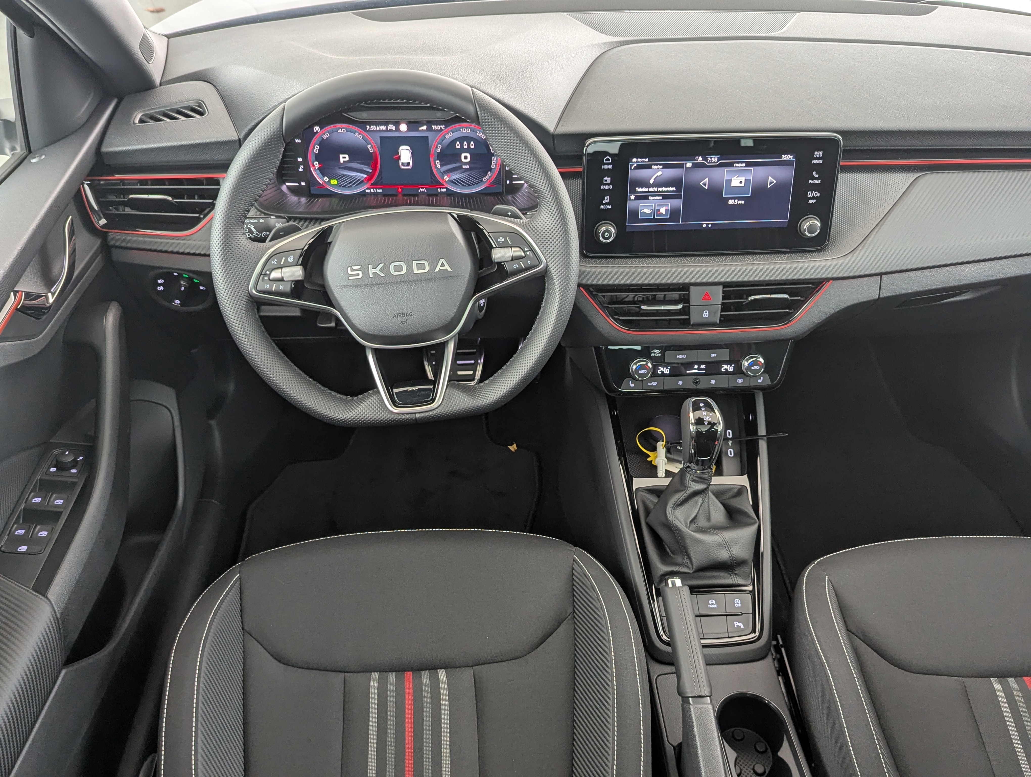 Vehicle image 14