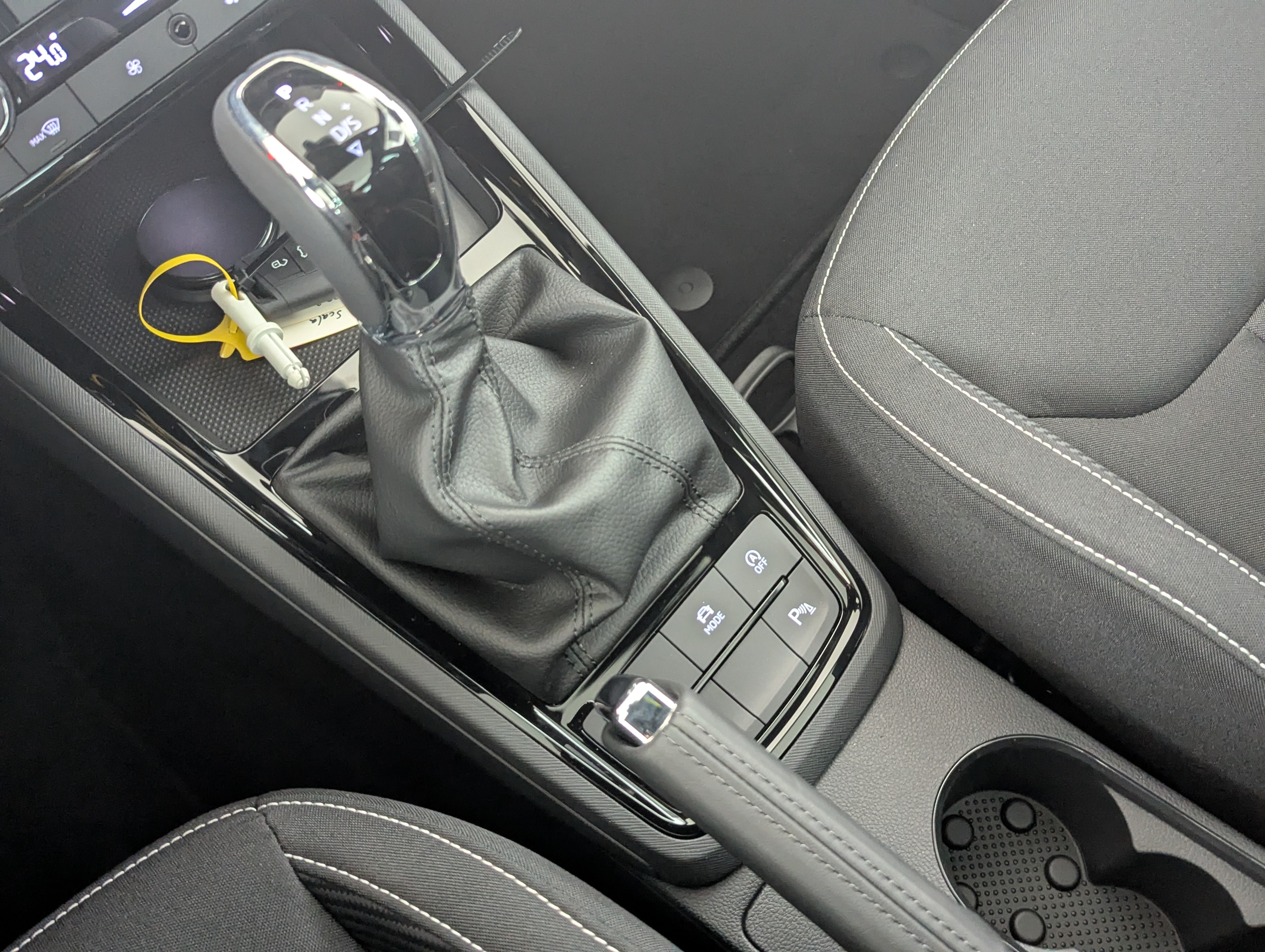 Vehicle image 20
