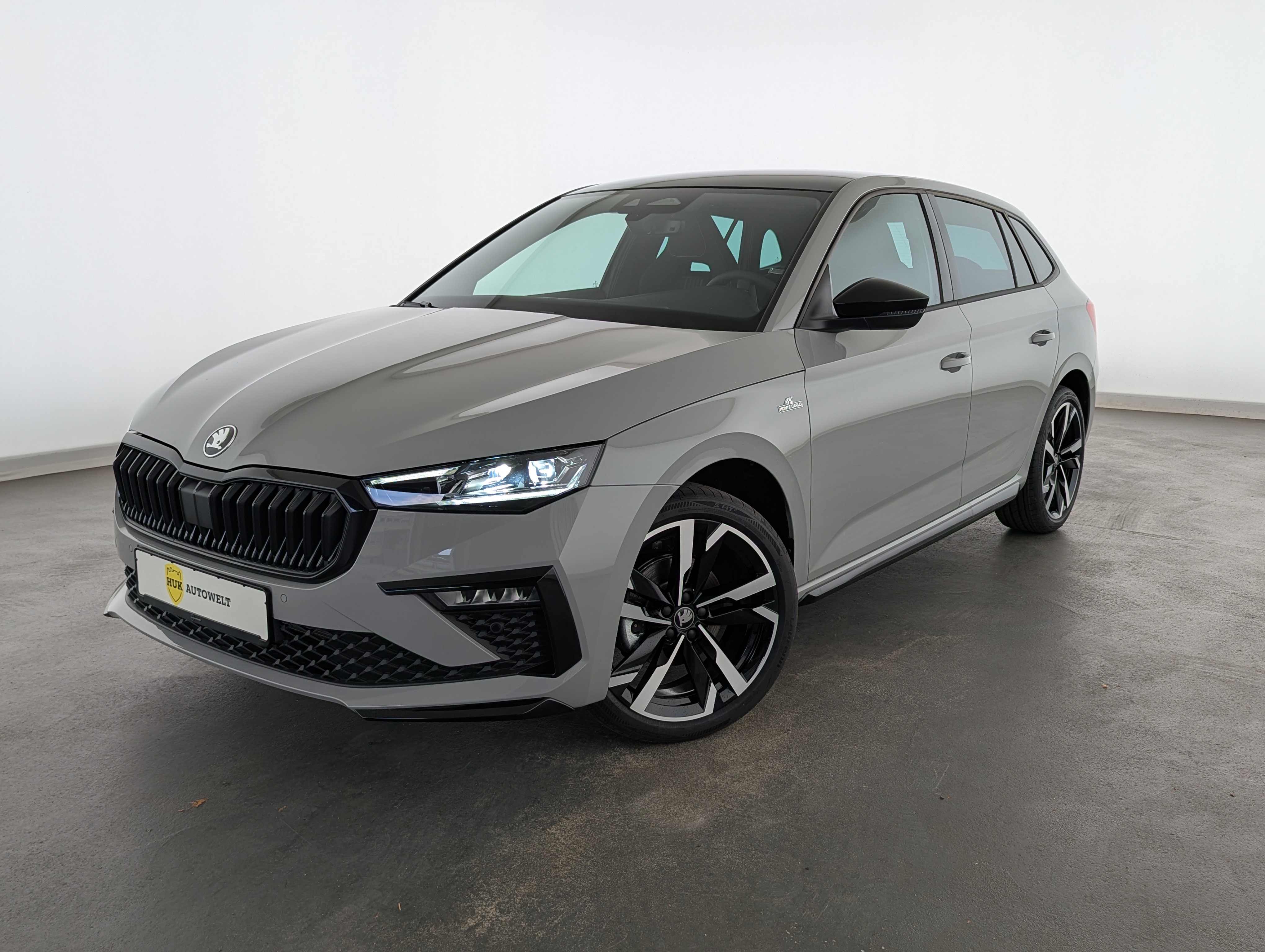 Vehicle image 0