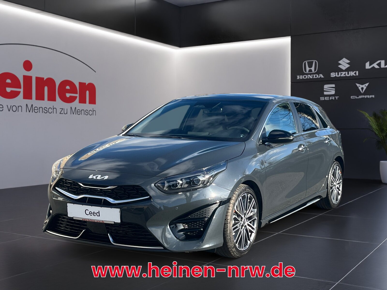 Kia ceed 1 5 GT LINE DCT NAVI LEDER TECHNIK GLASDACH