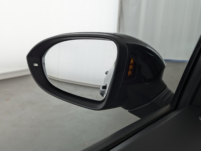 thumbnail image 23