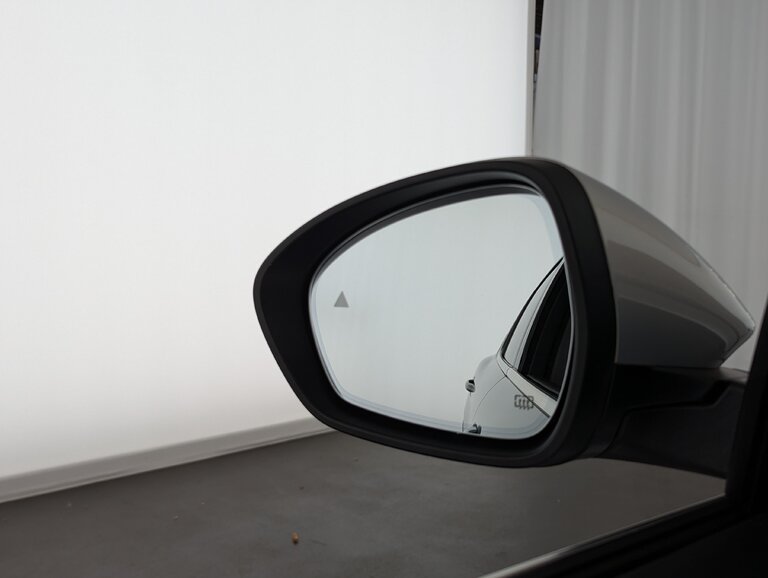 thumbnail image 23
