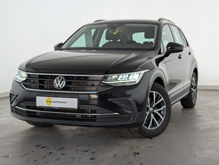 Vehicle image 0