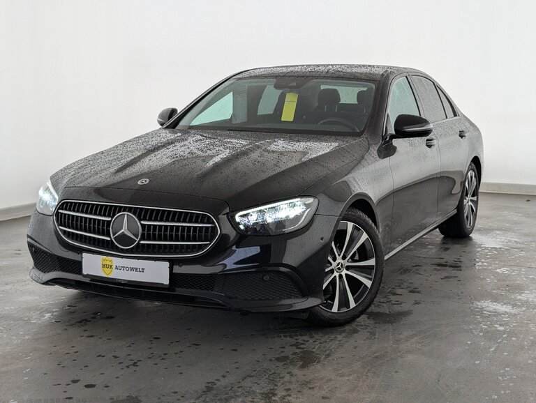 Vehicle image 0