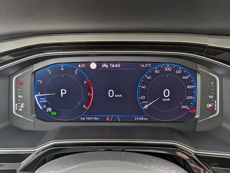 Vehicle image 20