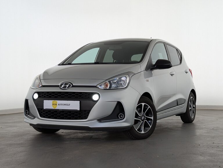 Vehicle image 0