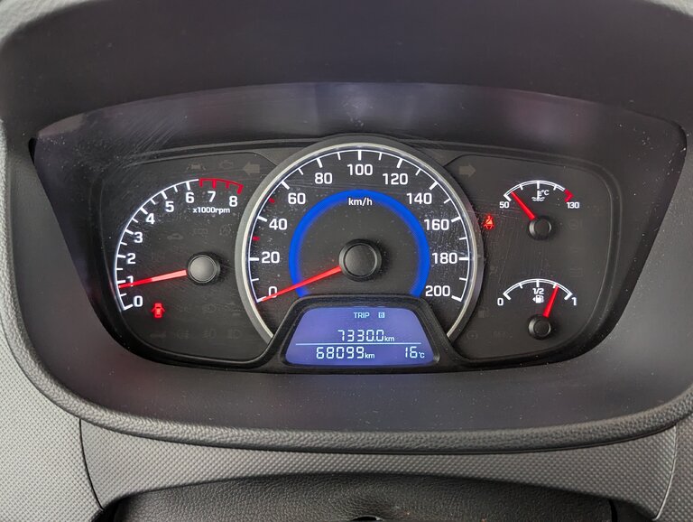 Vehicle image 21