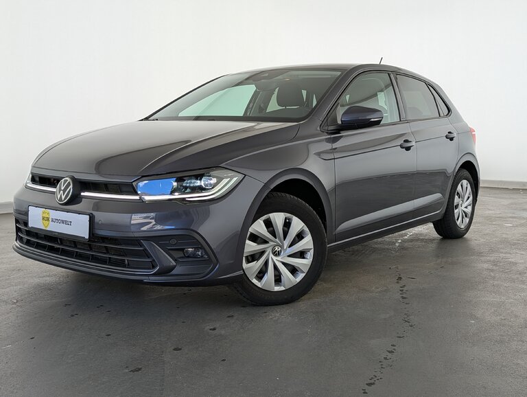 Vehicle image 0