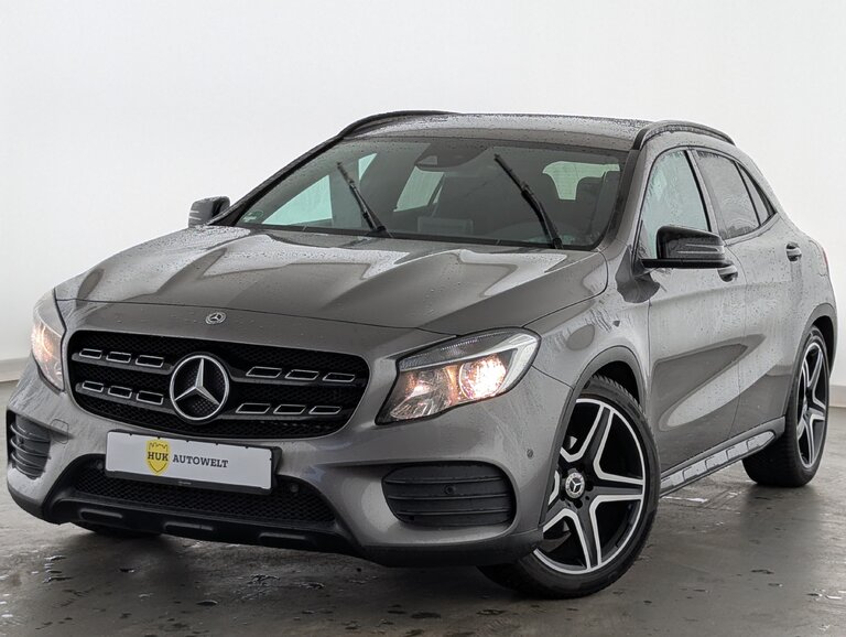 Vehicle image 0