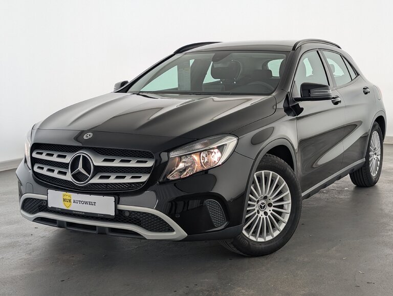 Vehicle image 0
