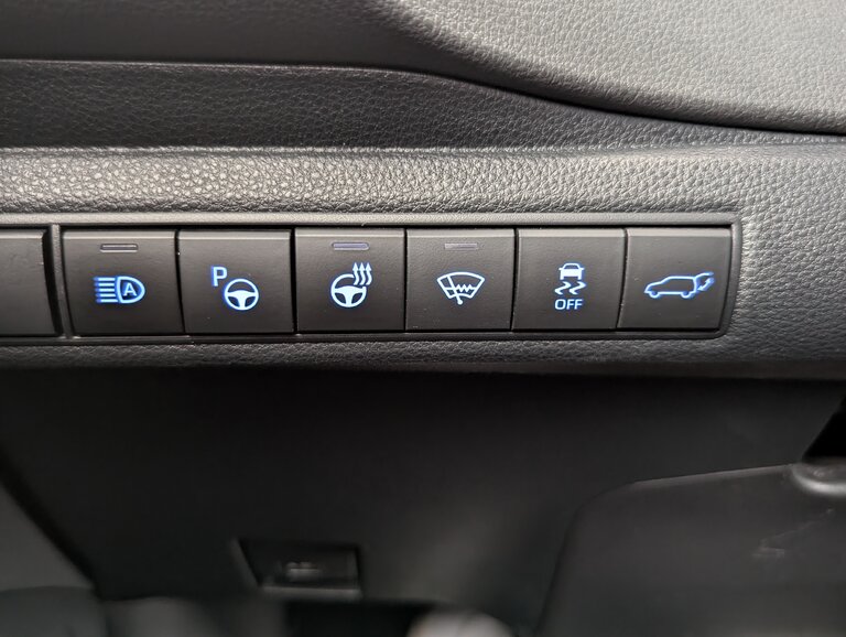 Vehicle image 21