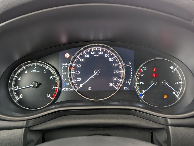 Vehicle image 20
