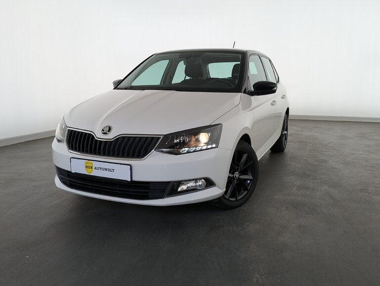 Vehicle image 0