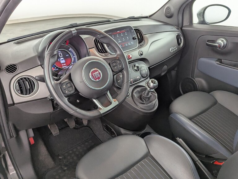 Vehicle image 10