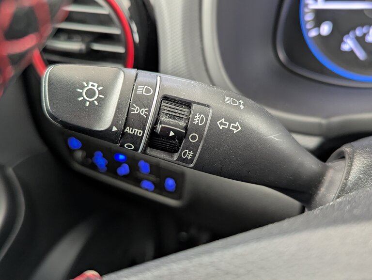 Vehicle image 21