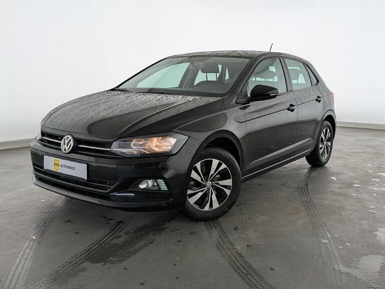 Vehicle image 0