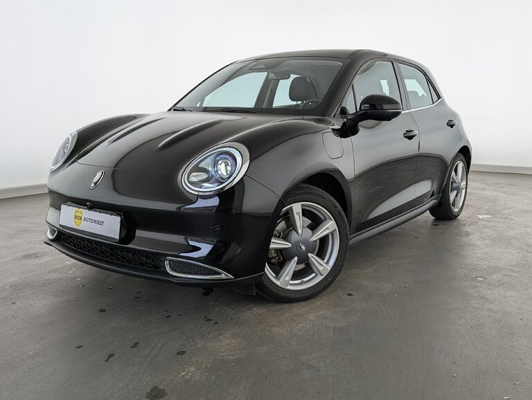 Vehicle image 0