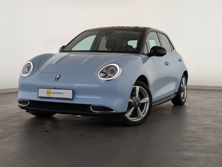 Vehicle image 0