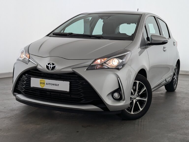 Vehicle image 0