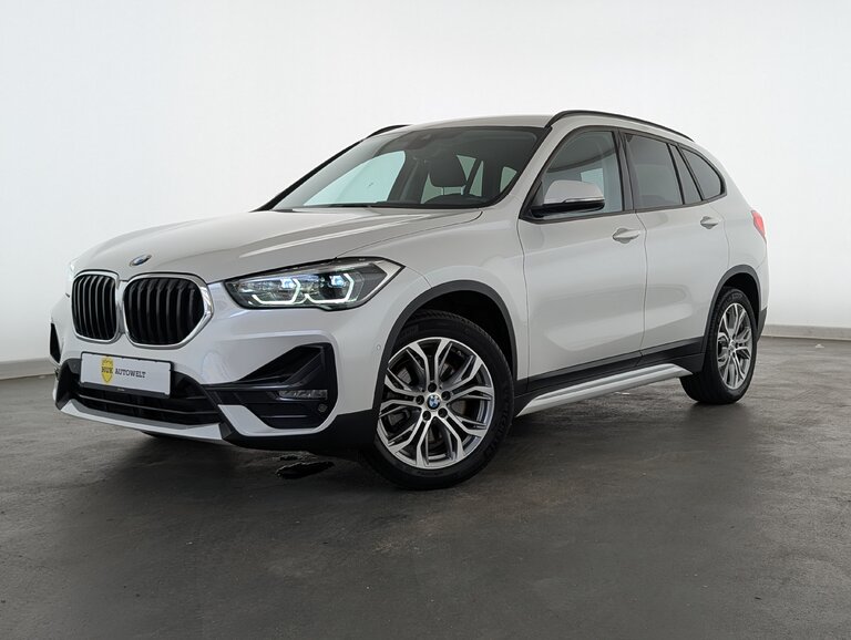 Vehicle image 0