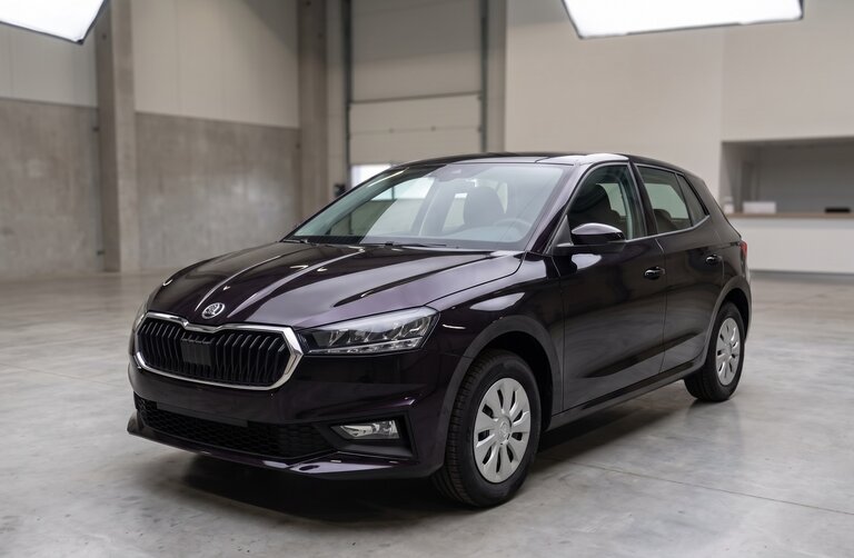 Vehicle image 0