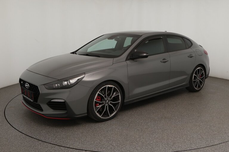 Vehicle image 0