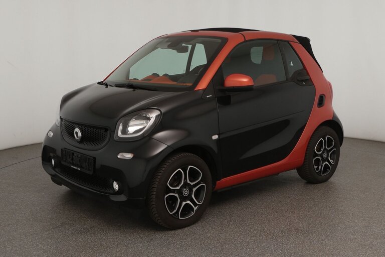 Vehicle image 0