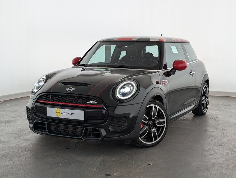Vehicle image 0