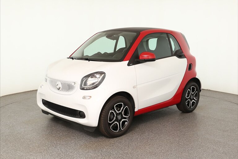 Vehicle image 0