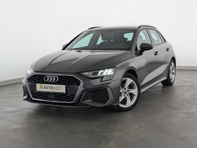 Vehicle image 0
