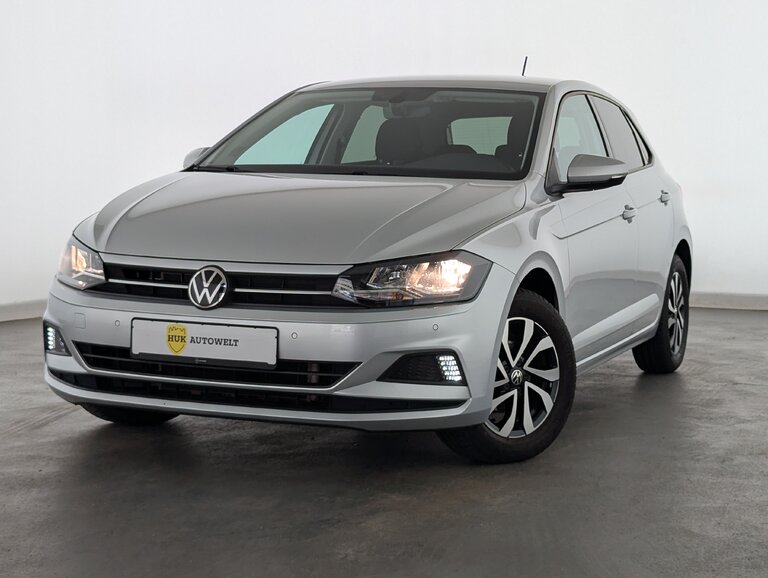 Vehicle image 0