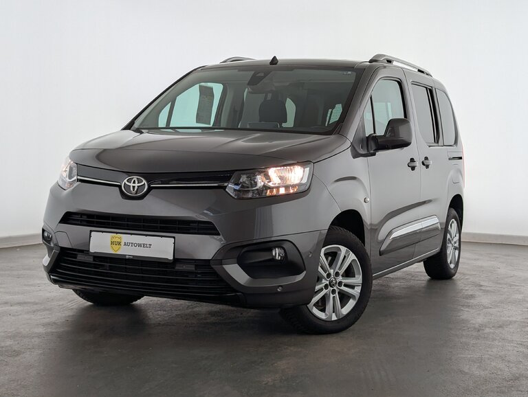 Vehicle image 0