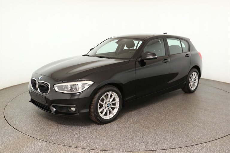 Vehicle image 0