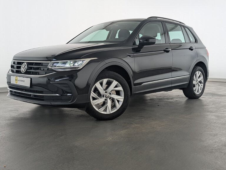 Vehicle image 0