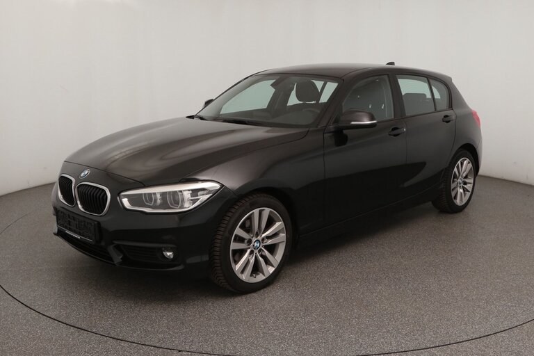 Vehicle image 0