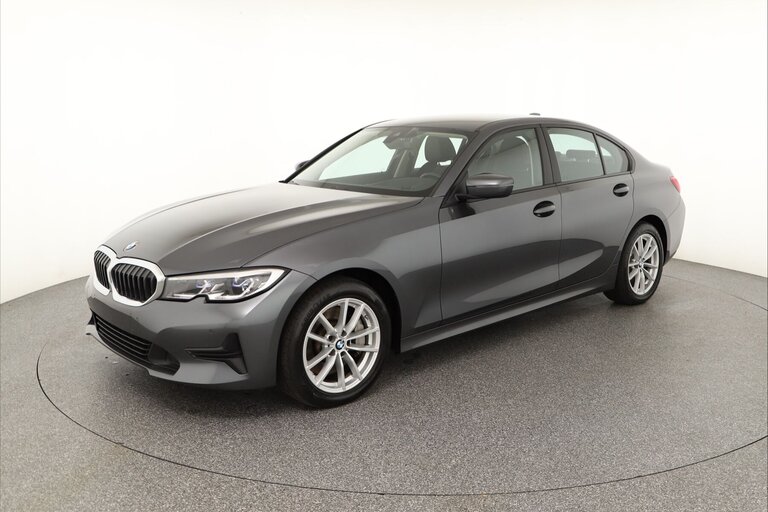 Vehicle image 0