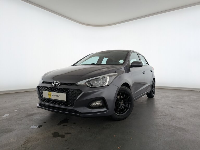 Vehicle image 0