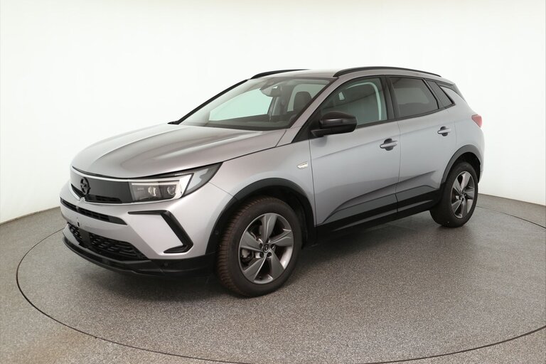 Vehicle image 0