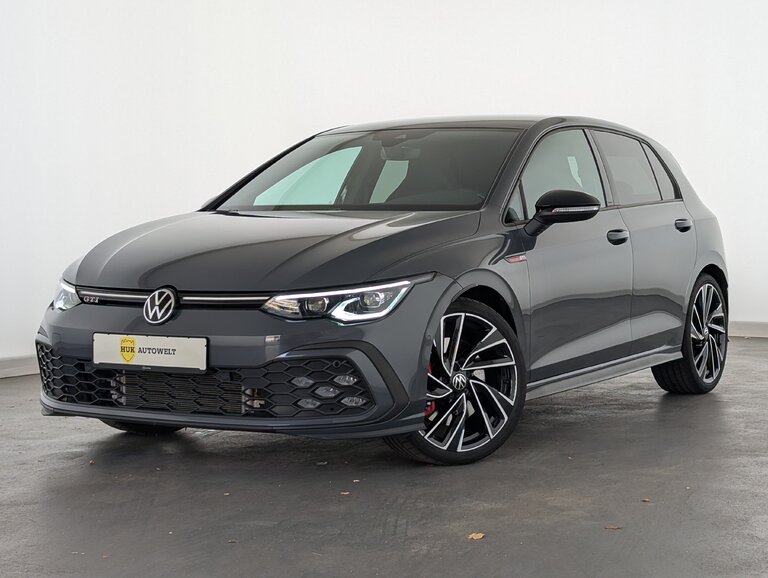 Vehicle image 0