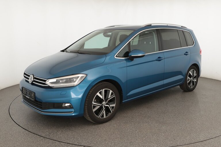 Vehicle image 0