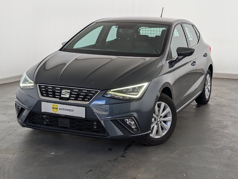Vehicle image 0