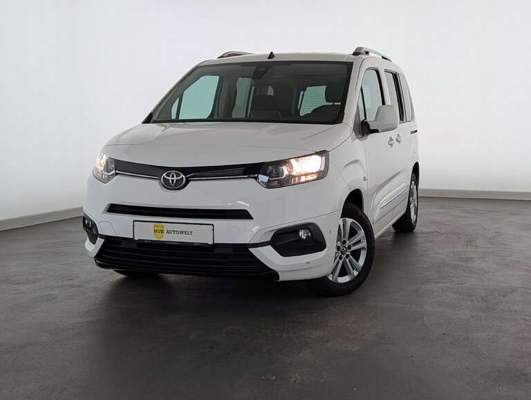 Vehicle image 0