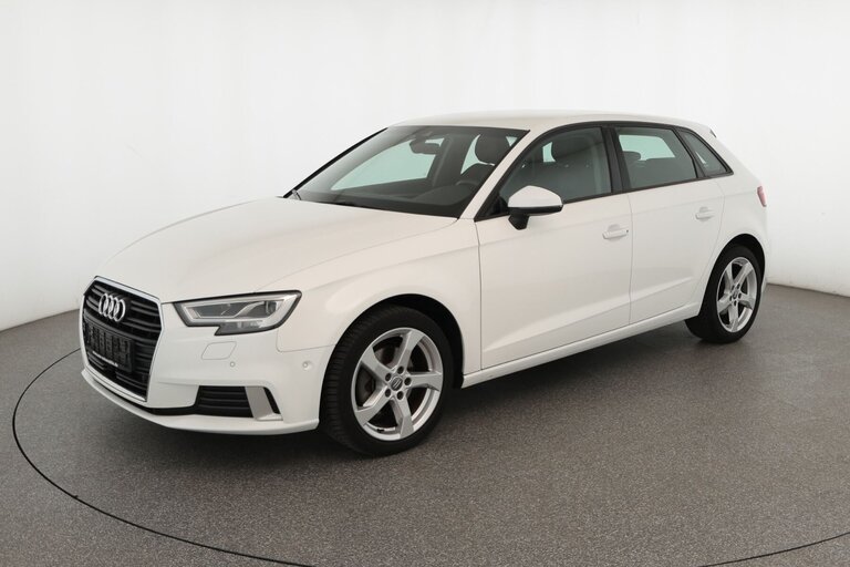 Vehicle image 0
