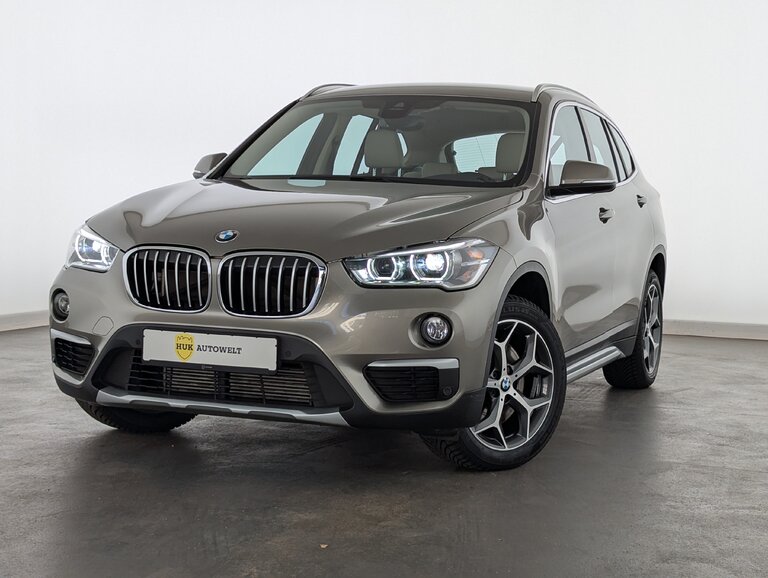 Vehicle image 0