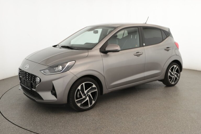 Vehicle image 0