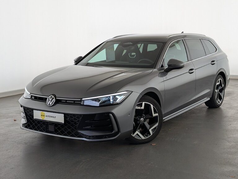 Vehicle image 0