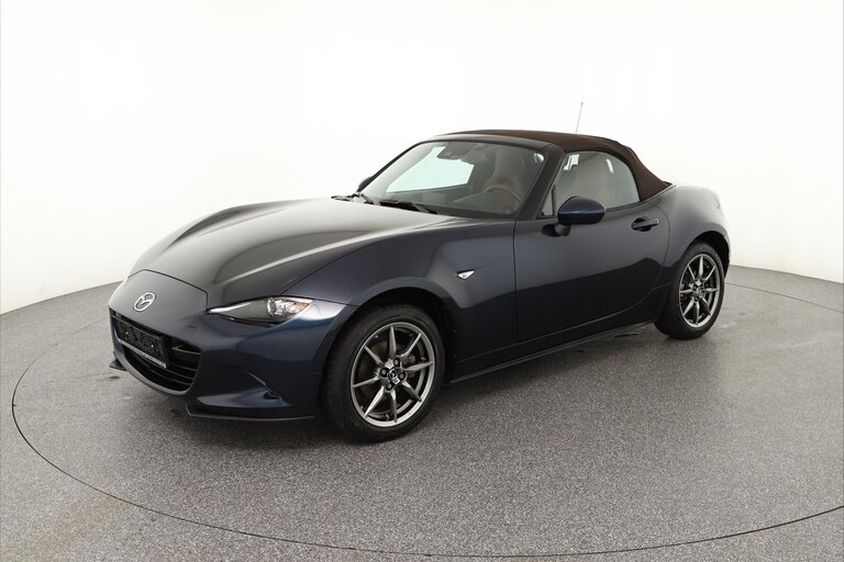 Vehicle image 0