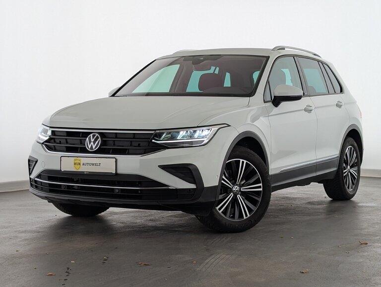 Vehicle image 0