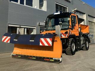Mercedes-Benz Unimog