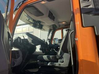 Mercedes-Benz Unimog
